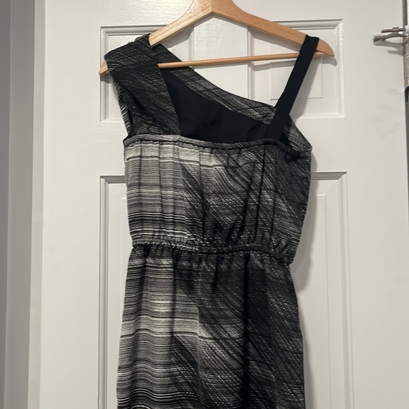 Gap Dress Size 2 - Picture 4 of 5